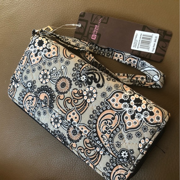 🖤🤎 Quilted Black & Taupe Paisley Cotton Wristlet 🤎🖤 - Picture 7 of 9